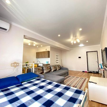 Medinahotelkz, #54, Вид На Закат, До Арбата 15 Мин Пешком, Halal Almatı Dış mekan fotoğraf